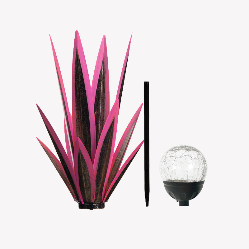 🌵 Vibrant Metal Agave Solar Light ✨ Glow Up Your Garden