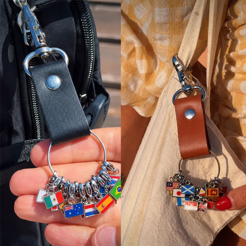 🌍 Flag Charm Keychain