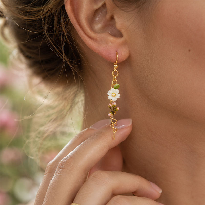 ✨Spiral Ikebana Earrings