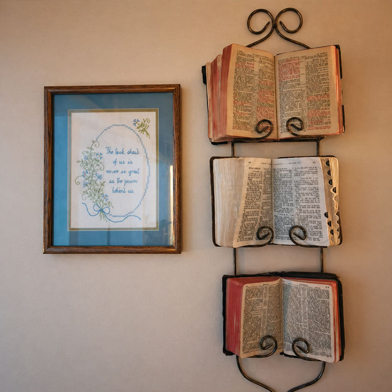 📚Vintage English Wall-Mounted Book Stand